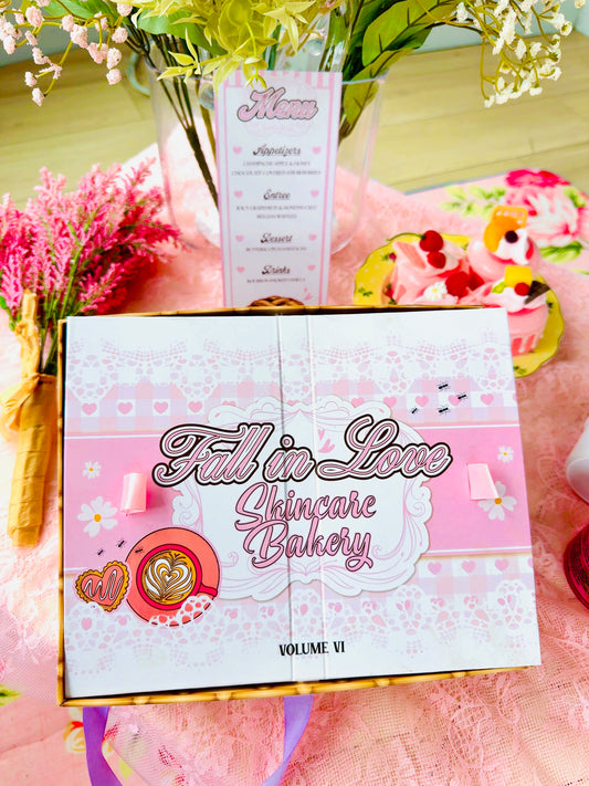 Limited Edition: Fall In Love Picnic Box